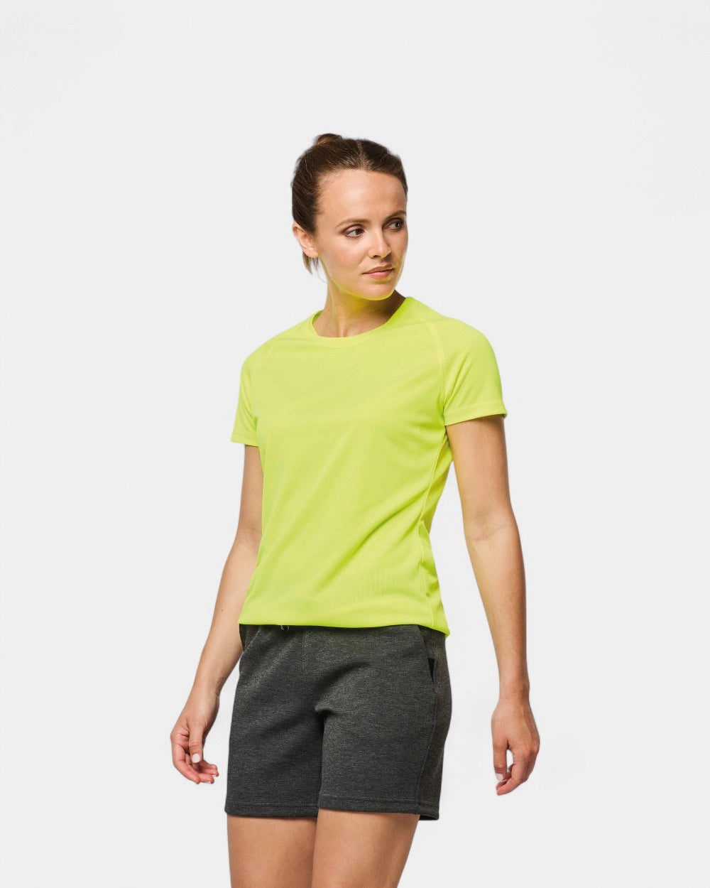 Gerecycled sport-T-shirt voor dames om te personaliseren - 1
